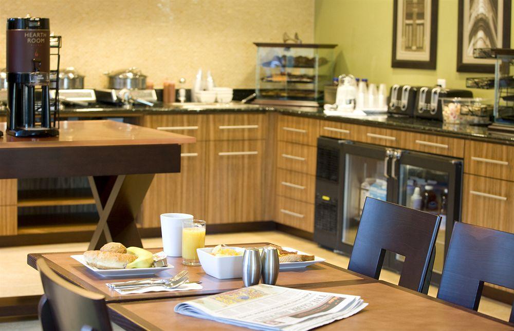 Residence Inn By Marriott Moncton Esterno foto